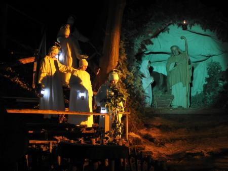 Utrinki iz druge uprizoritve predstave Božična noč, odigrane 5.1.2019 26